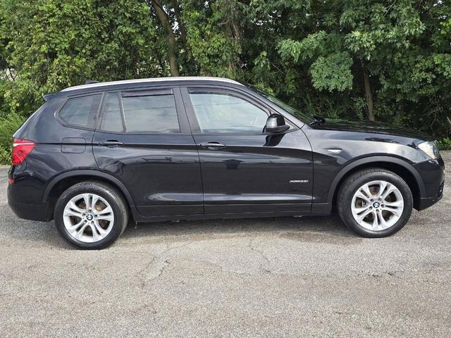 Photo of 2017 Black Sapphire Metallic BMW X3
