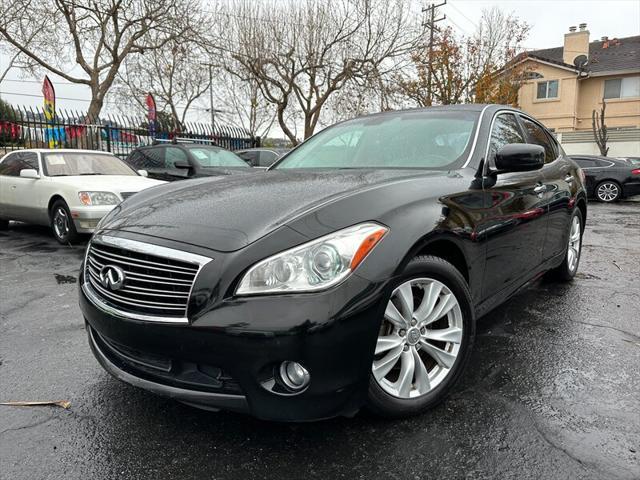 2011 Infiniti M37