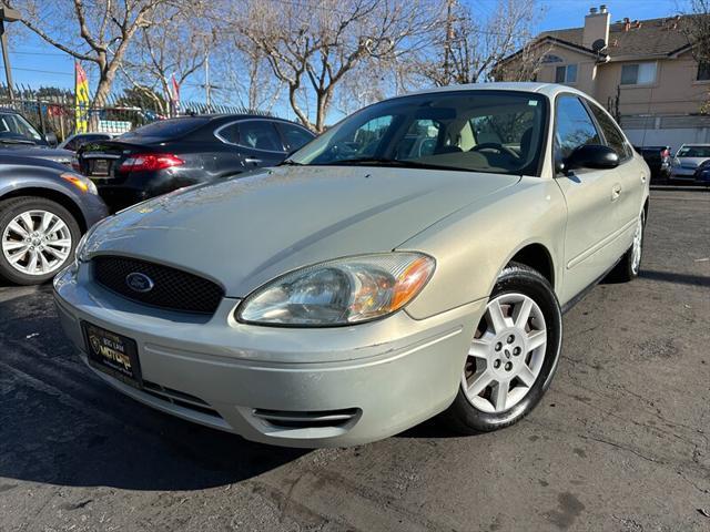 2006 Ford Taurus