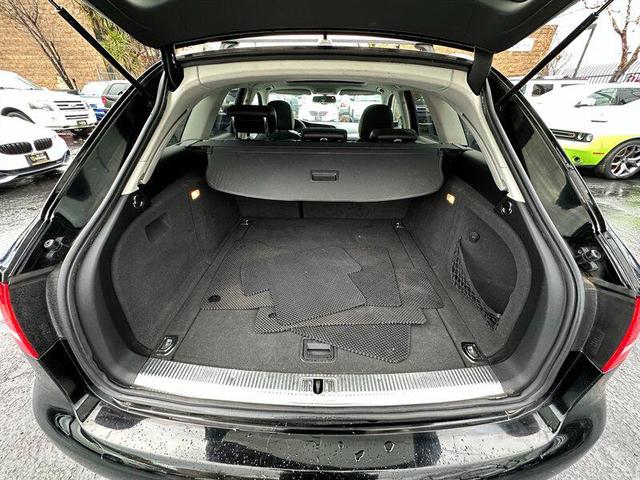 Photo of 2010 Brilliant Black Audi A4