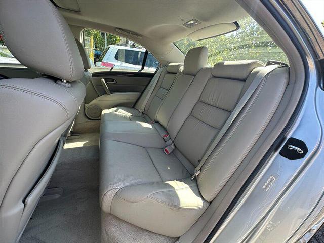 Photo of 2010 Silver Jade Metallic Acura RL