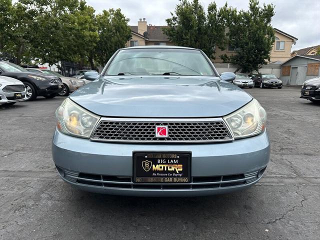 Photo of 2005 Ice Blue Saturn L