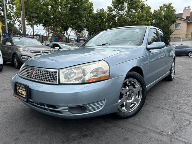 Photo of 2005 Ice Blue Saturn L
