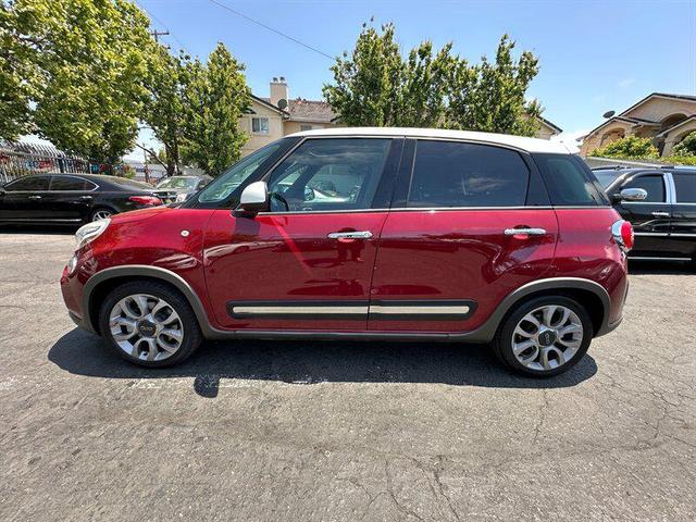 Photo of 2016 Rosso Perla (Deep Lava Red Pearl) FIAT 500L