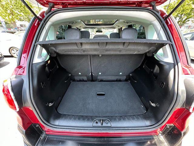 Photo of 2016 Rosso Perla (Deep Lava Red Pearl) FIAT 500L