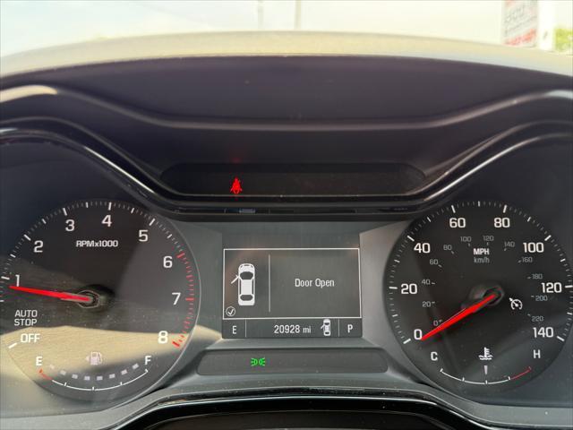 Photo of 2025 GRAY Chevrolet Trax