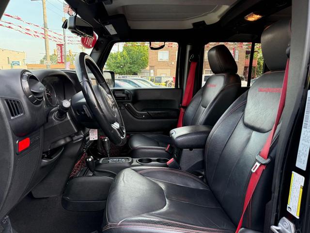 Photo of 2017 Black Clearcoat Jeep Wrangler Unlimited
