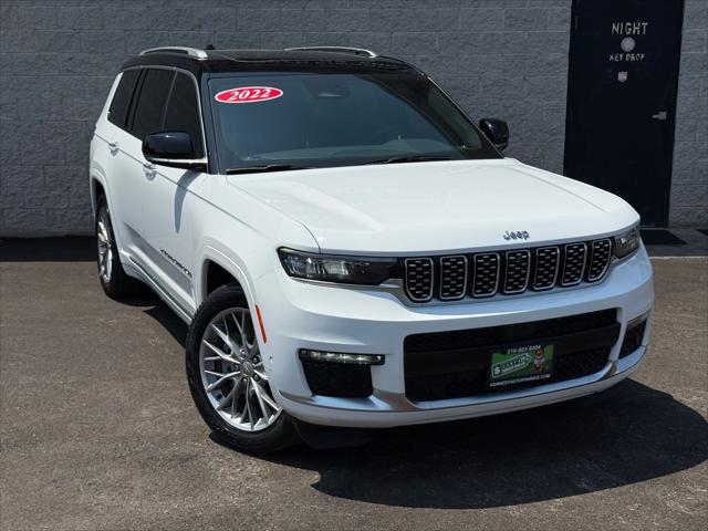 Photo of 2022 Bright White Clearcoat Jeep Grand Cherokee L
