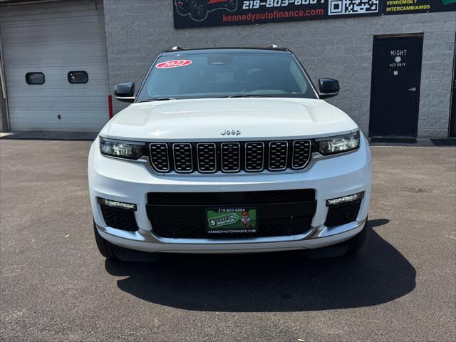 Photo of 2022 Bright White Clearcoat Jeep Grand Cherokee L