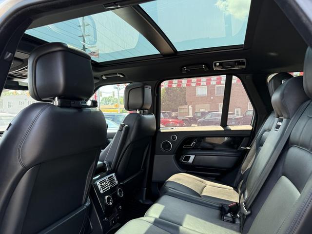 Photo of 2020 SILVER Land Rover Range Rover