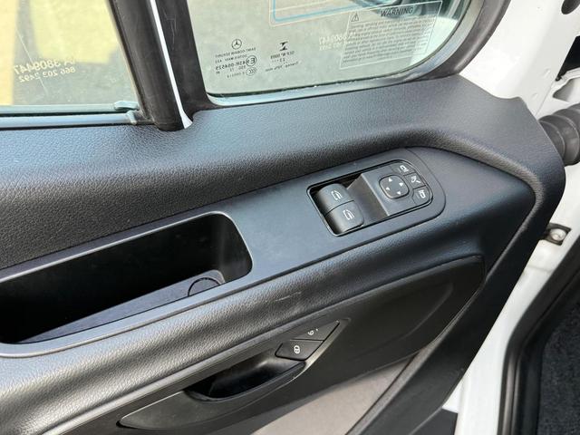 Photo of 2023 WHITE Mercedes-Benz Sprinter 1500