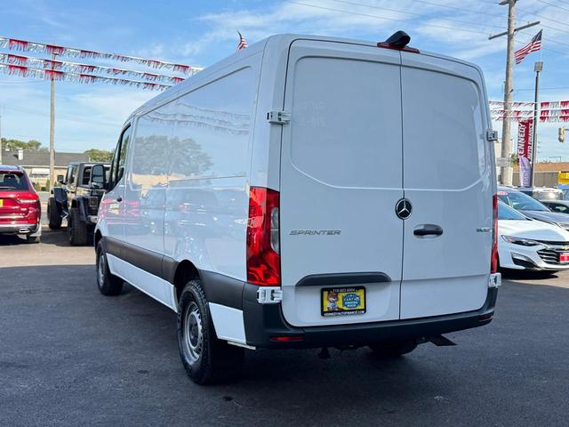 Photo of 2023 WHITE Mercedes-Benz Sprinter 1500