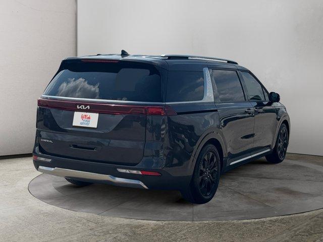Photo of 2024 Metal Kia Carnival