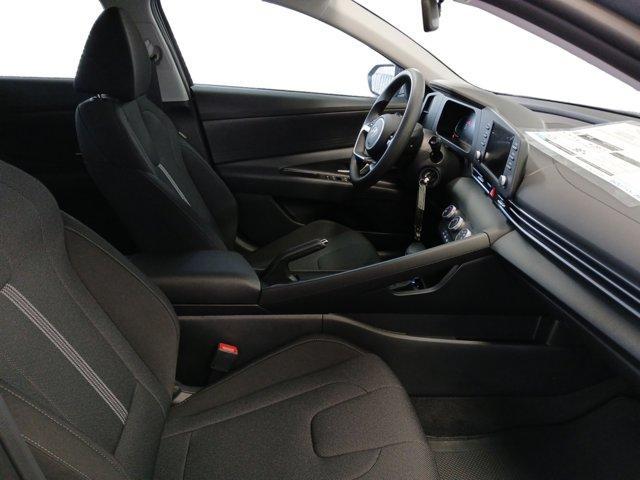 Photo of 2025 Red Hyundai ELANTRA