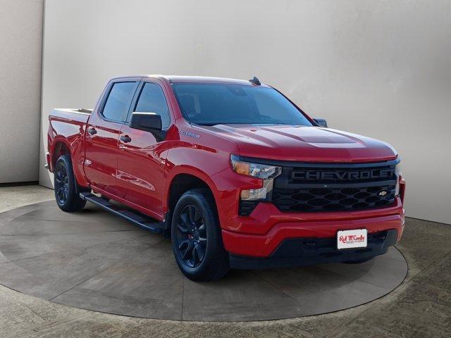 Photo of 2022 Red Chevrolet Silverado 1500