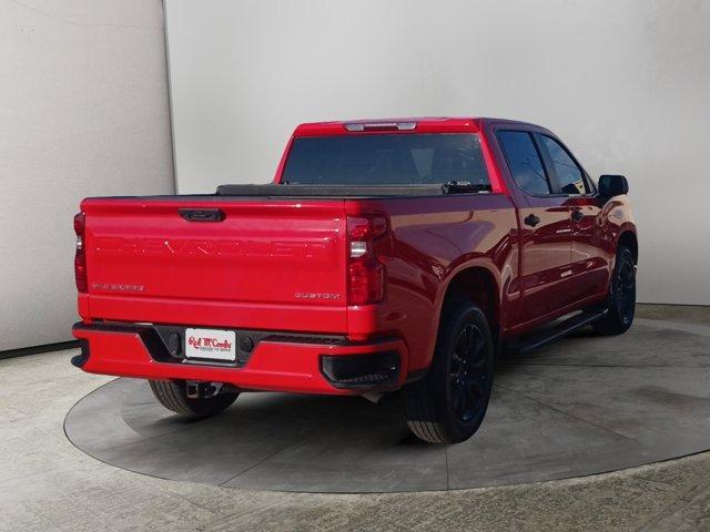 Photo of 2022 Red Chevrolet Silverado 1500
