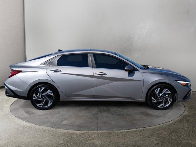 Photo of 2024 Metal Hyundai ELANTRA