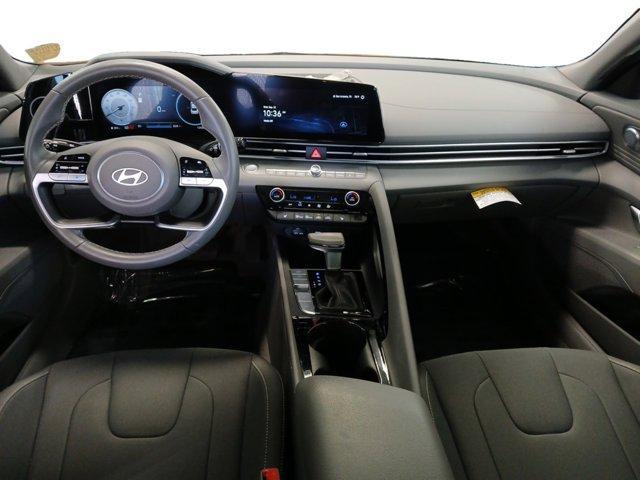 Photo of 2024 Metal Hyundai ELANTRA
