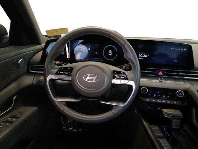 Photo of 2024 Metal Hyundai ELANTRA