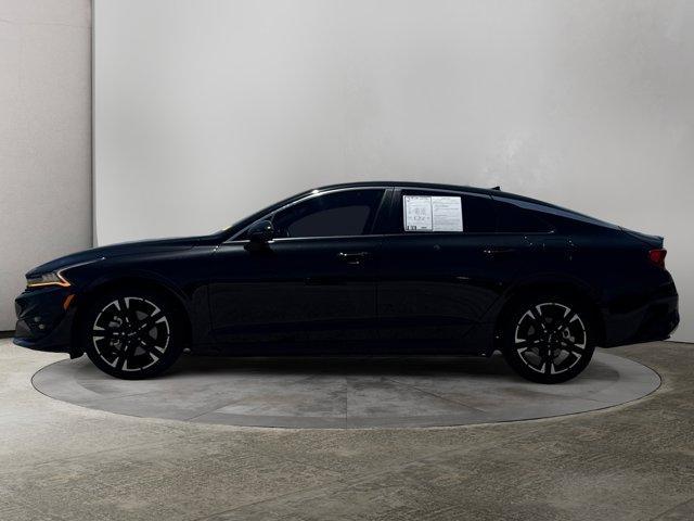 Photo of 2024 Ebony Black Kia K5