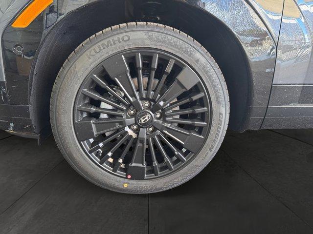 Photo of 2025 Gray Hyundai SANTA FE HEV