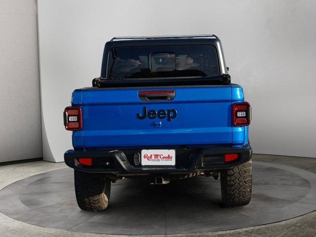 Photo of 2020 Hydro Blue Pearlcoat Jeep Gladiator