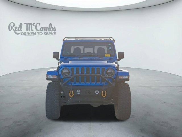 Photo of 2020 Hydro Blue Pearlcoat Jeep Gladiator
