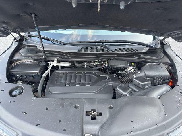 Photo of 2020 pewter gray metallic Acura MDX