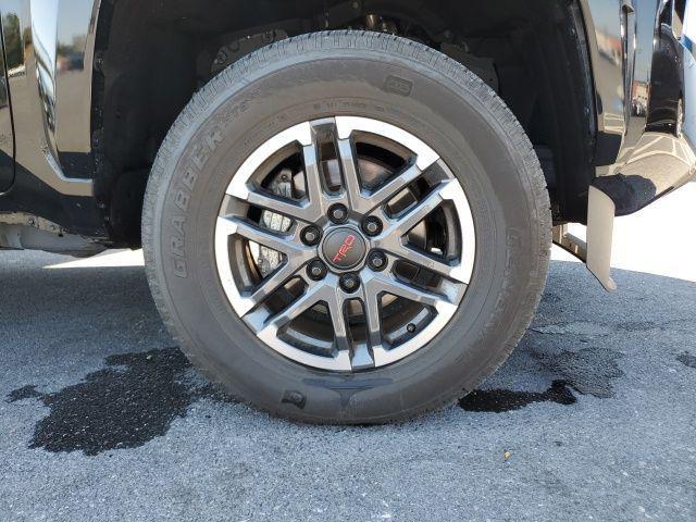 Photo of 2024 Black Toyota Tacoma