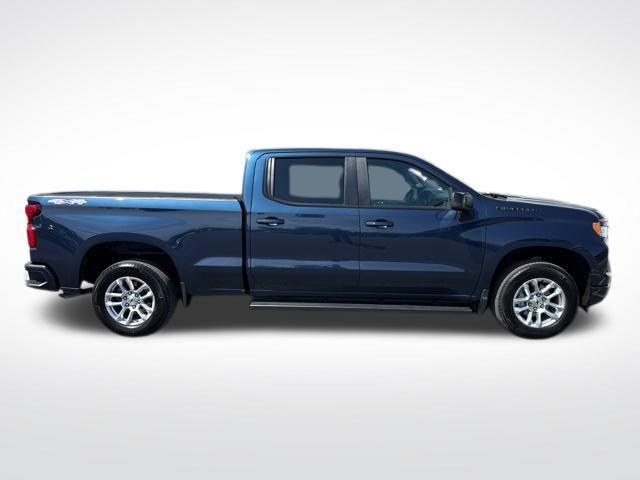 Photo of 2022 Northsky Blue Metallic Chevrolet Silverado 1500
