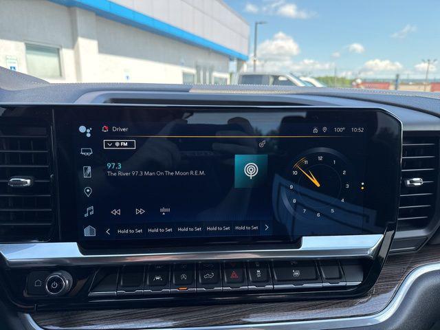 Photo of 2022 Northsky Blue Metallic Chevrolet Silverado 1500