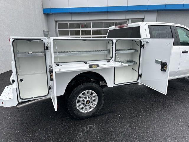 Photo of 2025 Summit White Chevrolet Silverado 2500
