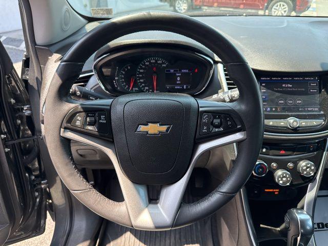 Photo of 2020 Nightfall Gray Metallic Chevrolet Trax