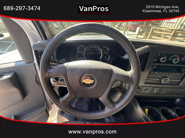 Photo of 2017 White Chevrolet Express 2500