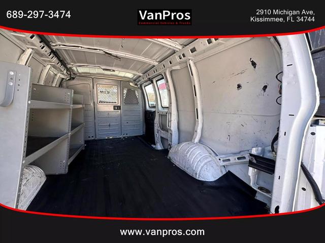 Photo of 2017 White Chevrolet Express 2500