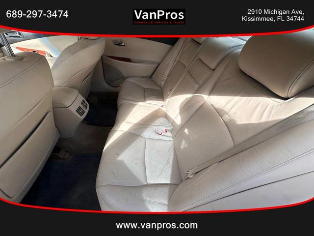 Photo of 2010 Black Lexus ES 350