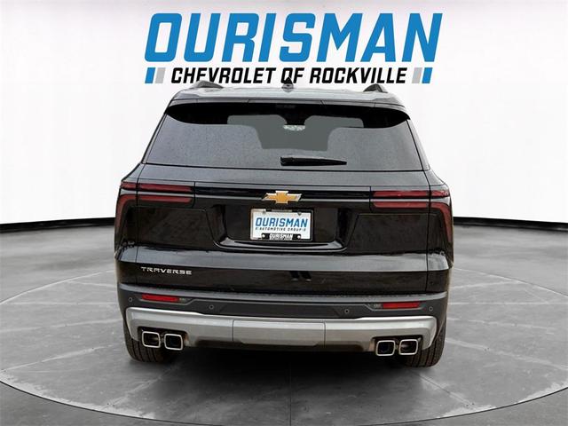 Photo of 2026 Mosaic Black Metallic Chevrolet Traverse