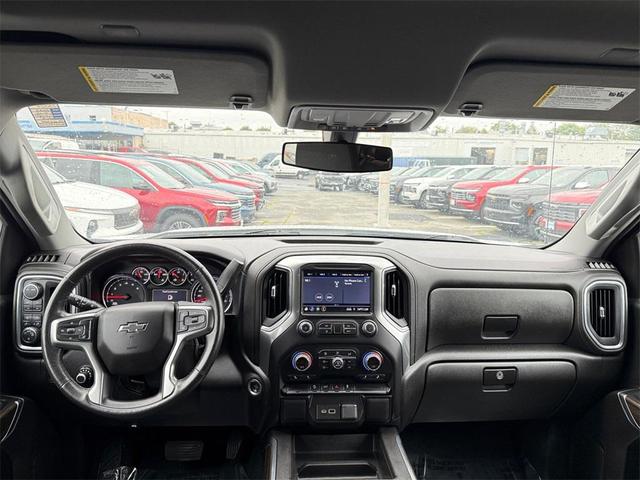 Photo of 2022 White Chevrolet Silverado 1500