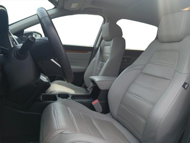Photo of 2020 Crystal Black Pearl Honda CR-V