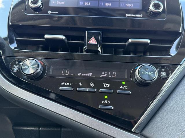 Photo of 2024 Ice Cap Toyota Camry