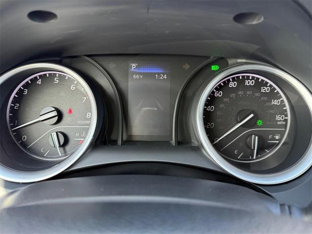 Photo of 2024 Ice Cap Toyota Camry