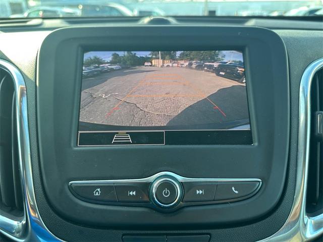 Photo of 2022 Mosaic Black Metallic Chevrolet Equinox
