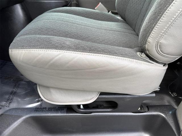Photo of 2023 Summit White GMC Savana 2500