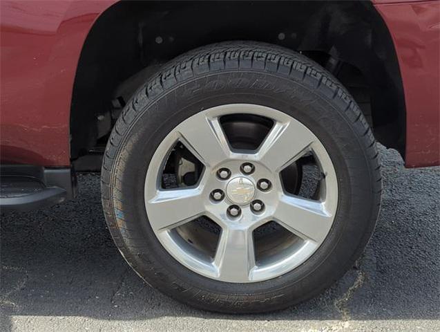Photo of 2019 Siren Red Tintcoat Chevrolet Tahoe