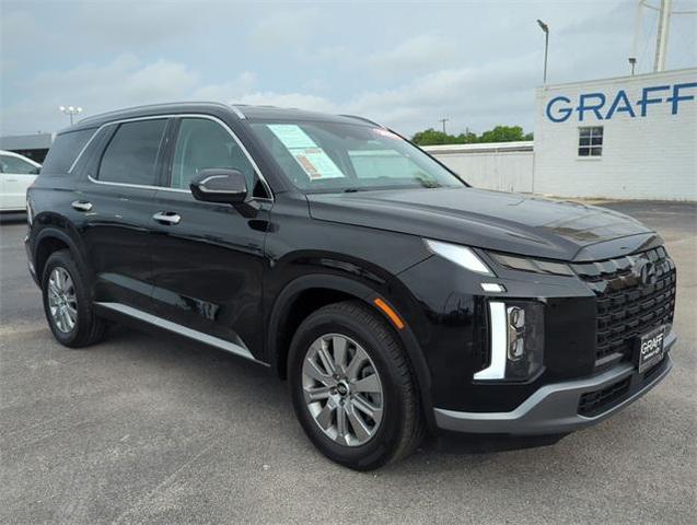 Photo of 2024 Abyss Black Pearl Hyundai PALISADE