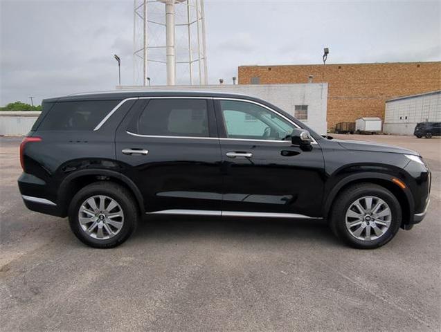 Photo of 2024 Abyss Black Pearl Hyundai PALISADE