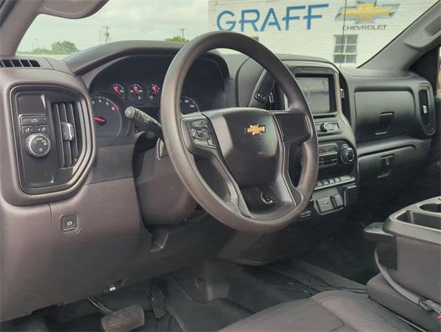 Photo of 2023 Black Chevrolet Silverado 1500