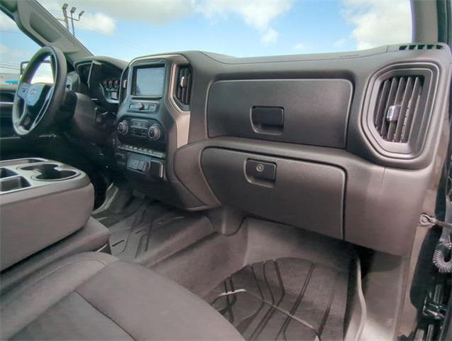 Photo of 2023 Black Chevrolet Silverado 1500