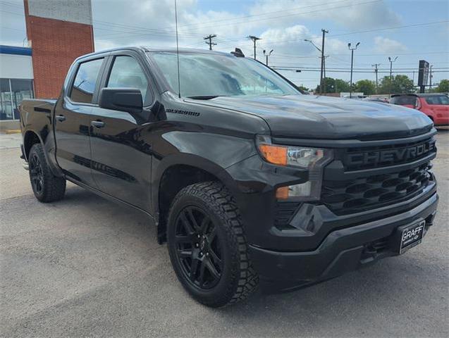 Photo of 2023 Black Chevrolet Silverado 1500