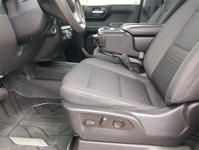 Photo of 2023 Black Chevrolet Silverado 1500